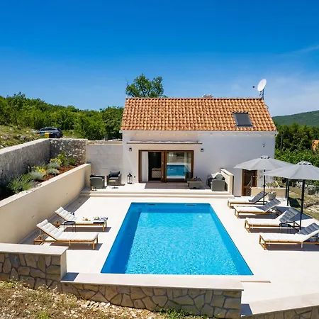 빌라 Unique Pietra With Heated Private Pool Šestanovac