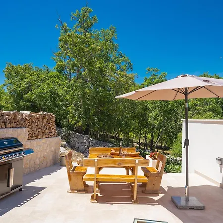 Unique Pietra With Heated Private Pool * Šestanovac